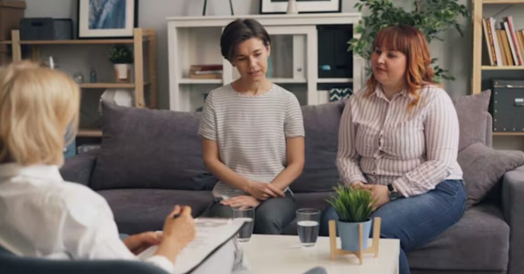 Edukacija i stručni razgovor o liječenju debljine kod djece i odraslih