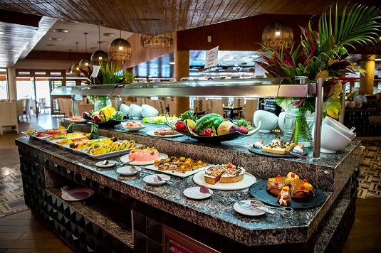 buffet s hranom